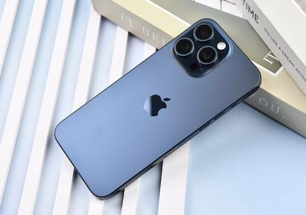 甘谷苹果维修点分享iPhone 15 Pro Max屏幕更换全新实操风险 